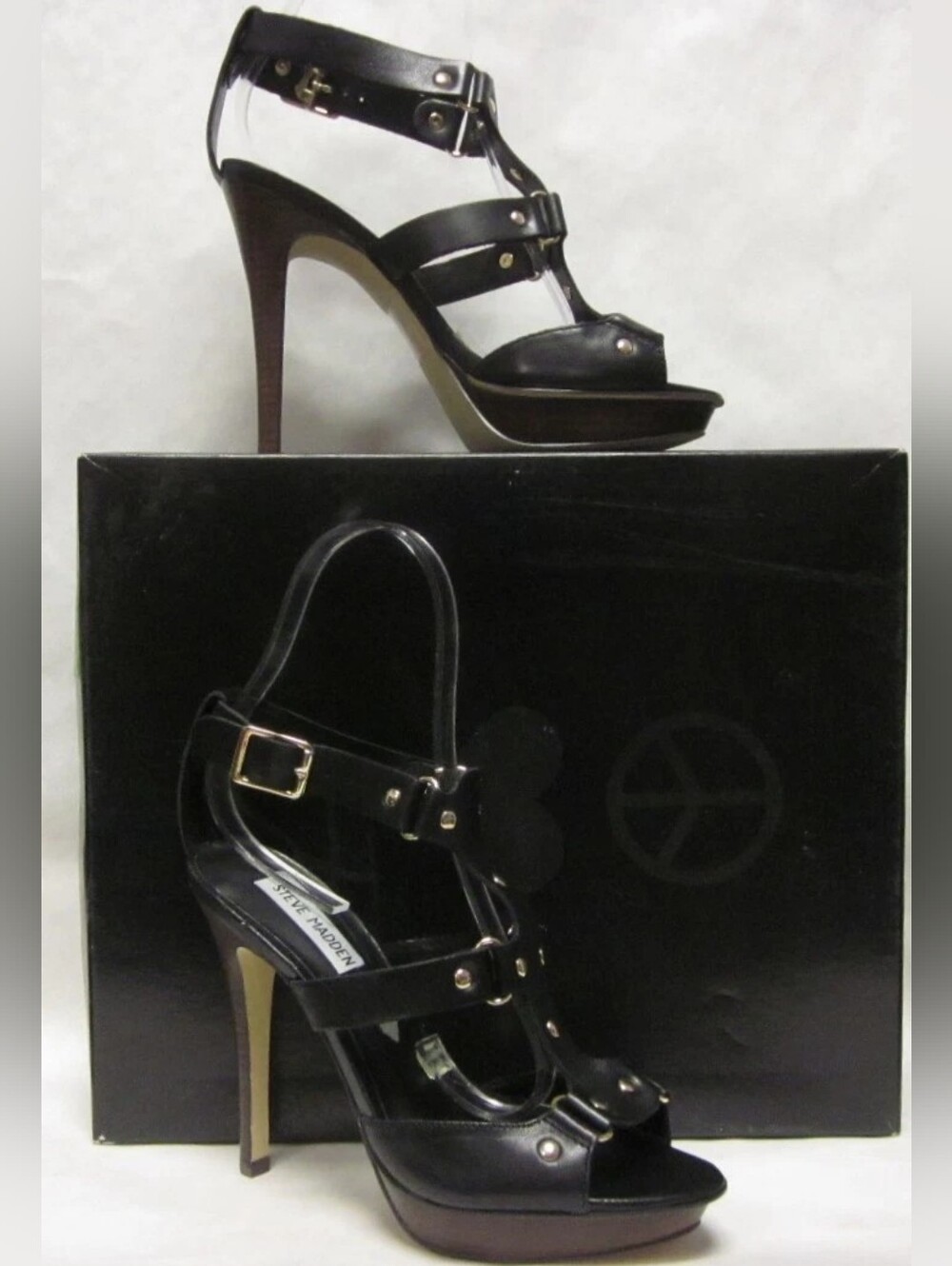 Steve Madden Findd Black Platform Sandal